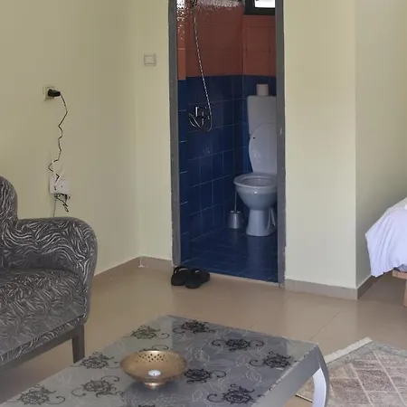 Hotel Bujtina Darian *