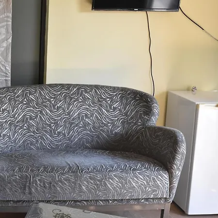 Hotel Bujtina Darian Tushemisht