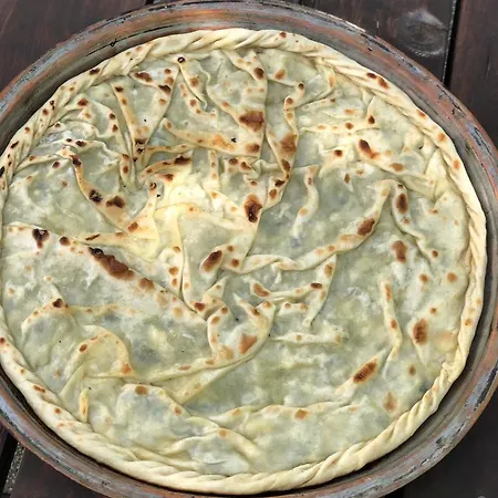 Bujtina Darian Tushemisht